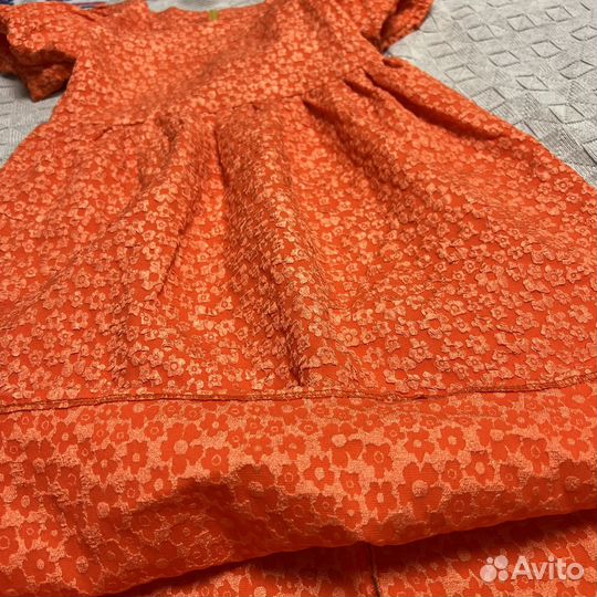 Нарядное платье для девочки 116-122