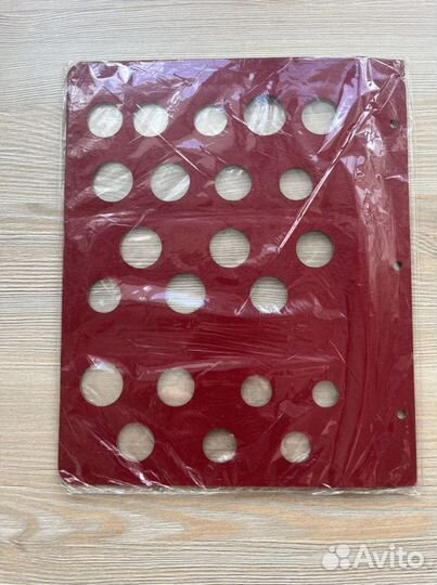 Листы в альбом для монет новые