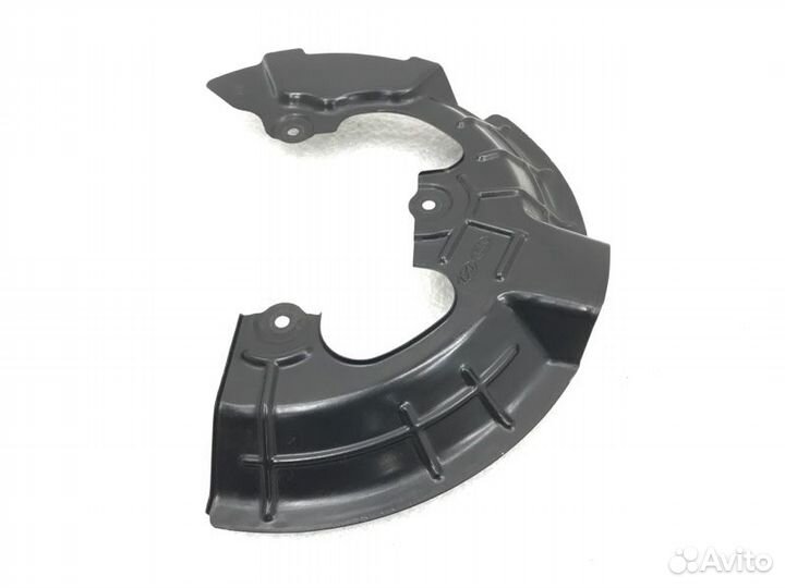 Кожух тормозного диска передний правый Kia K 5 5