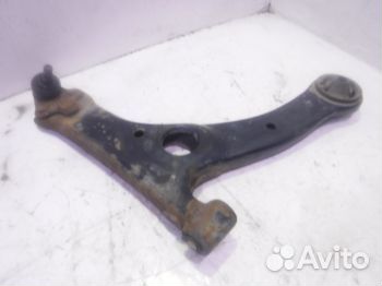 Рычаг передний правый нижний 19184389