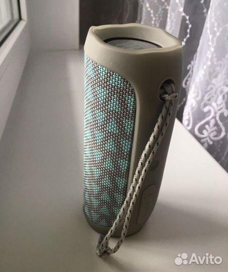 Колонка jbl flip 4