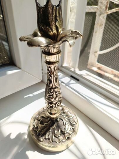 Подсвечник бронзовый й