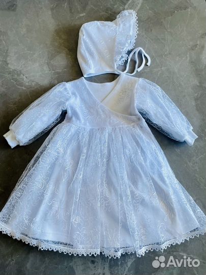 Комплект для девочки платье и чепчик