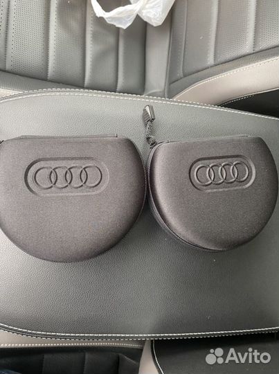 Беспроводные наушники