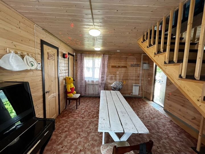 Дом 25,7 м² на участке 20 сот.