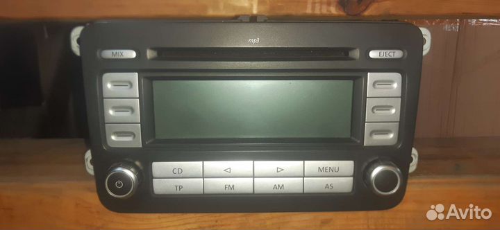 Авто магнитола Volkswagen бу