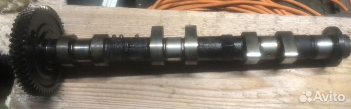 Распредвал на Mazda