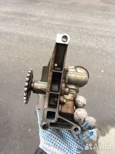 Насос масляный 202 Мерседес