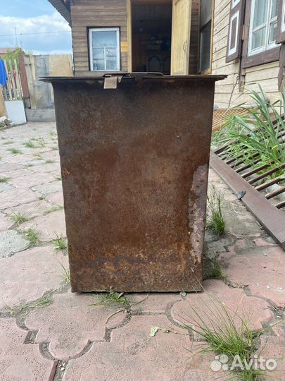 Ящик для хранения металлический