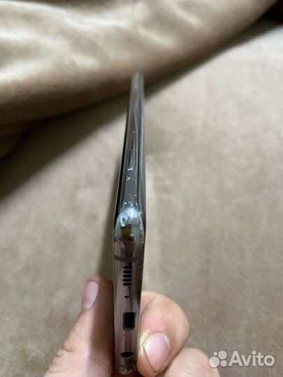 Samsung Galaxy S10+, 8/128 ГБ