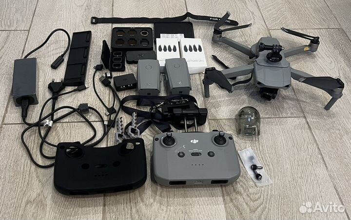 Квадрокоптер Дрон DJI Mavic air 2 combo