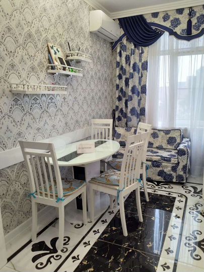 2-к. квартира, 49 м², 3/6 эт.