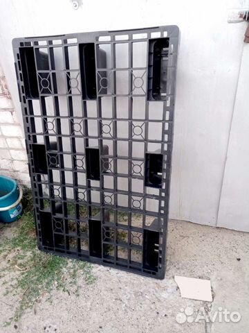 Пластиковые поддоны