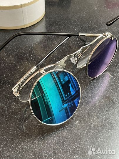 Солнцезащитные очки