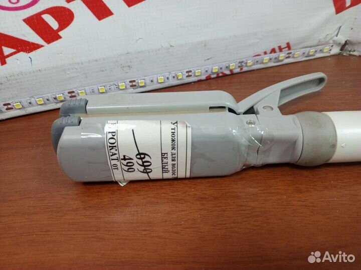 Утюжок для волос Philips белый 4693 52-289