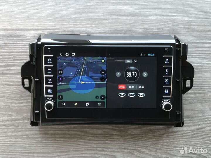 Магнитола Toyota Fortuner 2 + физические кнопки