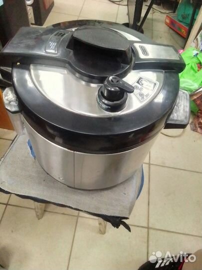 Мультиварка redmond rmc m110