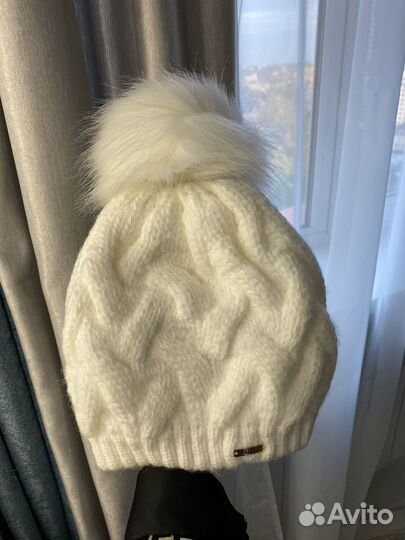 Шапка вязанная женская