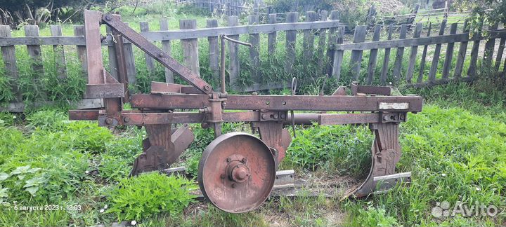 Плуг Одессапочвомаш ПЛН 3-35, 1987