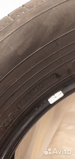 Yokohama BluEarth AE50 215/65 R17 99V