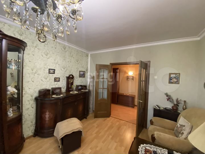 3-к. квартира, 77 м², 8/9 эт.