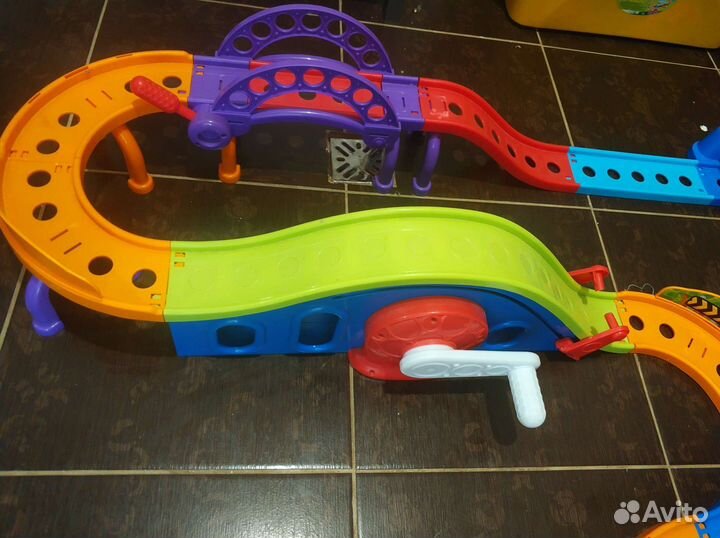 Oball Трек, железная дорога