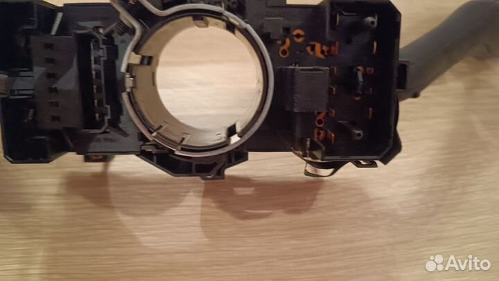 Подрулевой переключатель пассат б5 8l0953513j