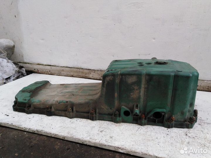 Поддон двигателя 20522523 Рено