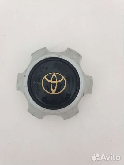 Колпак ступицы колеса для Land Cruiser 80 серый