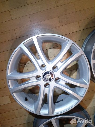 Литые диски r 16 5 112