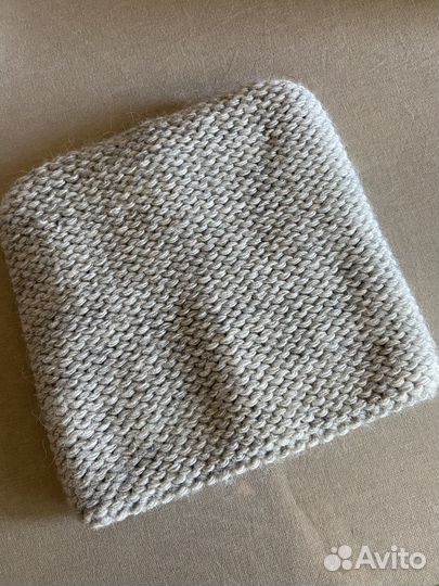 Шапка и шарф и серая шапка-кошка