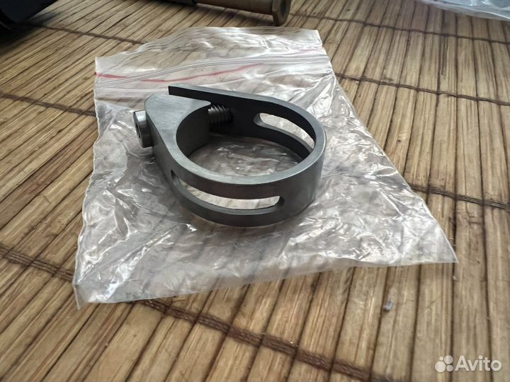 Титановый подседельный хомут 31.6мм