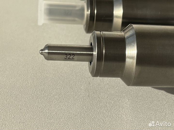 Форсунки Volvo d12c 20430583