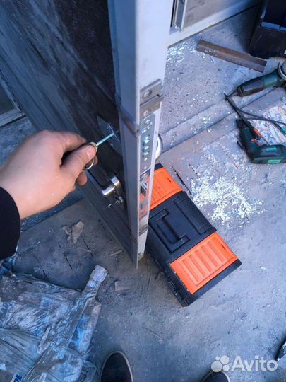 Вскрытие Замков Дверей, Авто, Машин, Гаражей