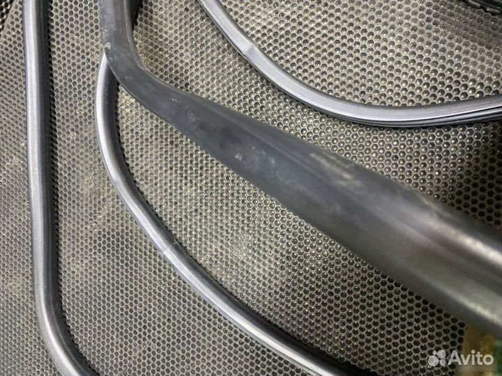 Уплотнители дверных проемов Hyundai Getz 2002-2005