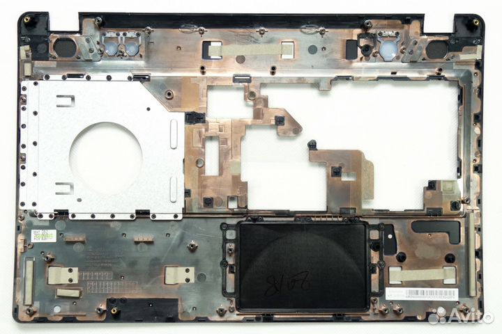 Топкейс новый для Lenovo Y580