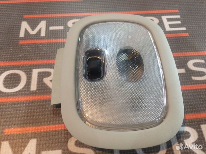 Плафон освещения Mercedes-Benz M-Class W163