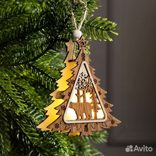 Ёлочное украшение из дерева, батарейки в комплекте