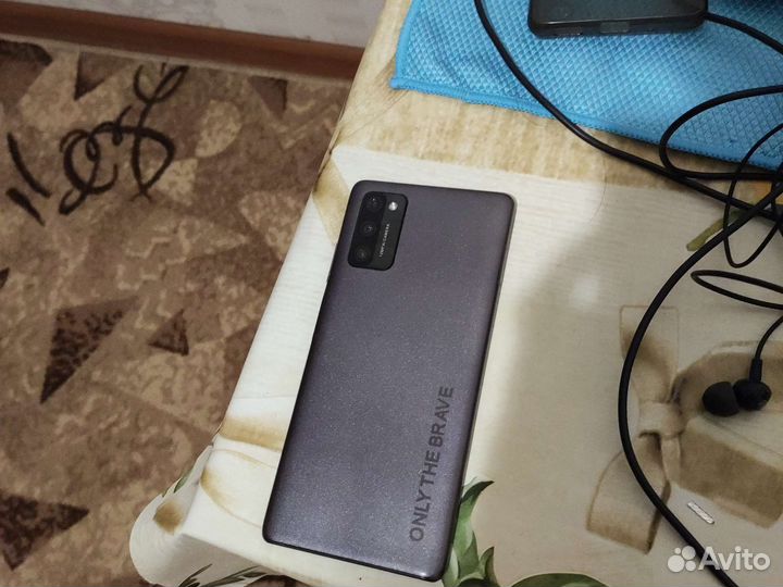 Смартфон Blackview A100