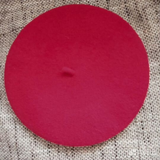 Берет женский