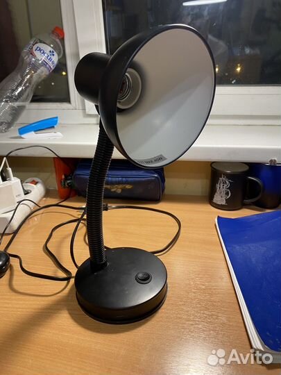 Лампа настольная