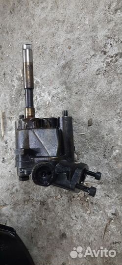 Масленый насос Audi 80