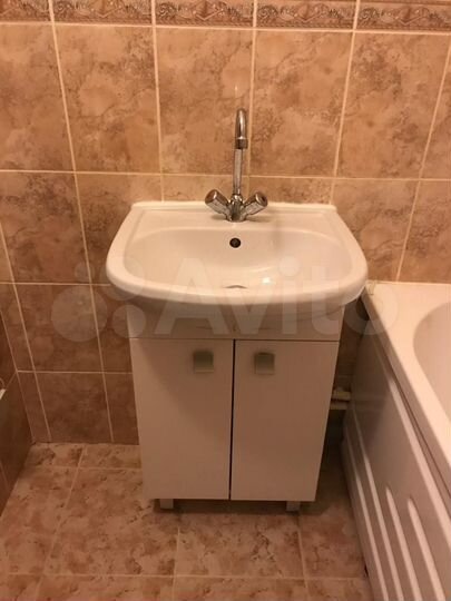 2-к. квартира, 58 м², 4/19 эт.