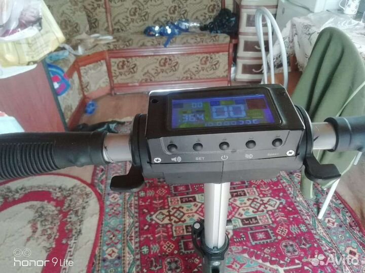 Самокат взрослый электрический бу