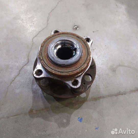 Ступица передняя santa FE sorento