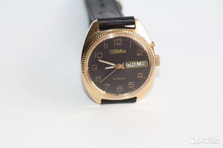 Наручные часы СССР Слава