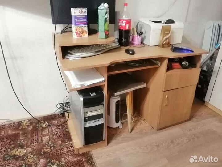 Компьютерный стол б/у