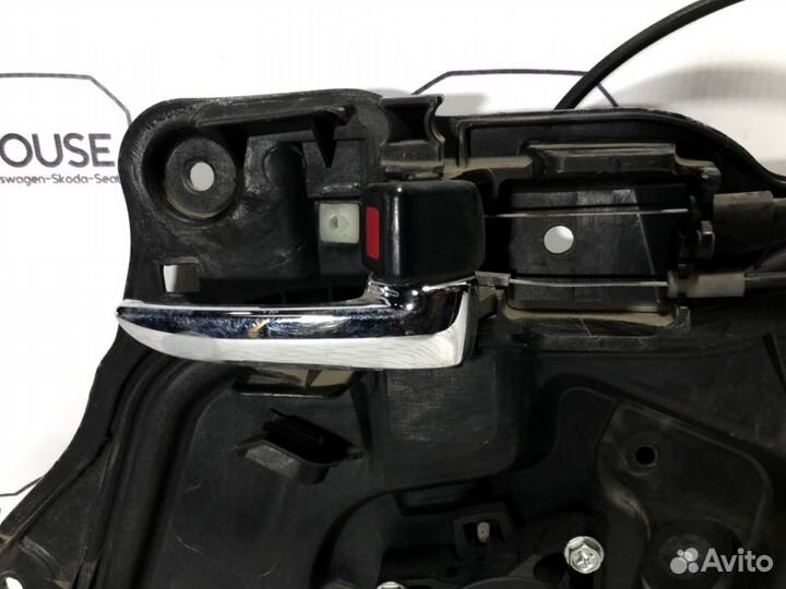 Стеклоподъемник задний правый Mazda 3 BK седан 1.6