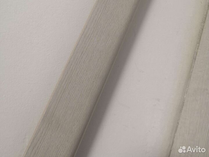 Плинтуса напольные