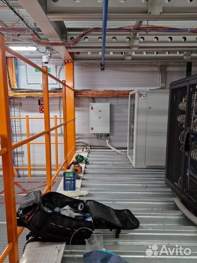 Электромонтажник